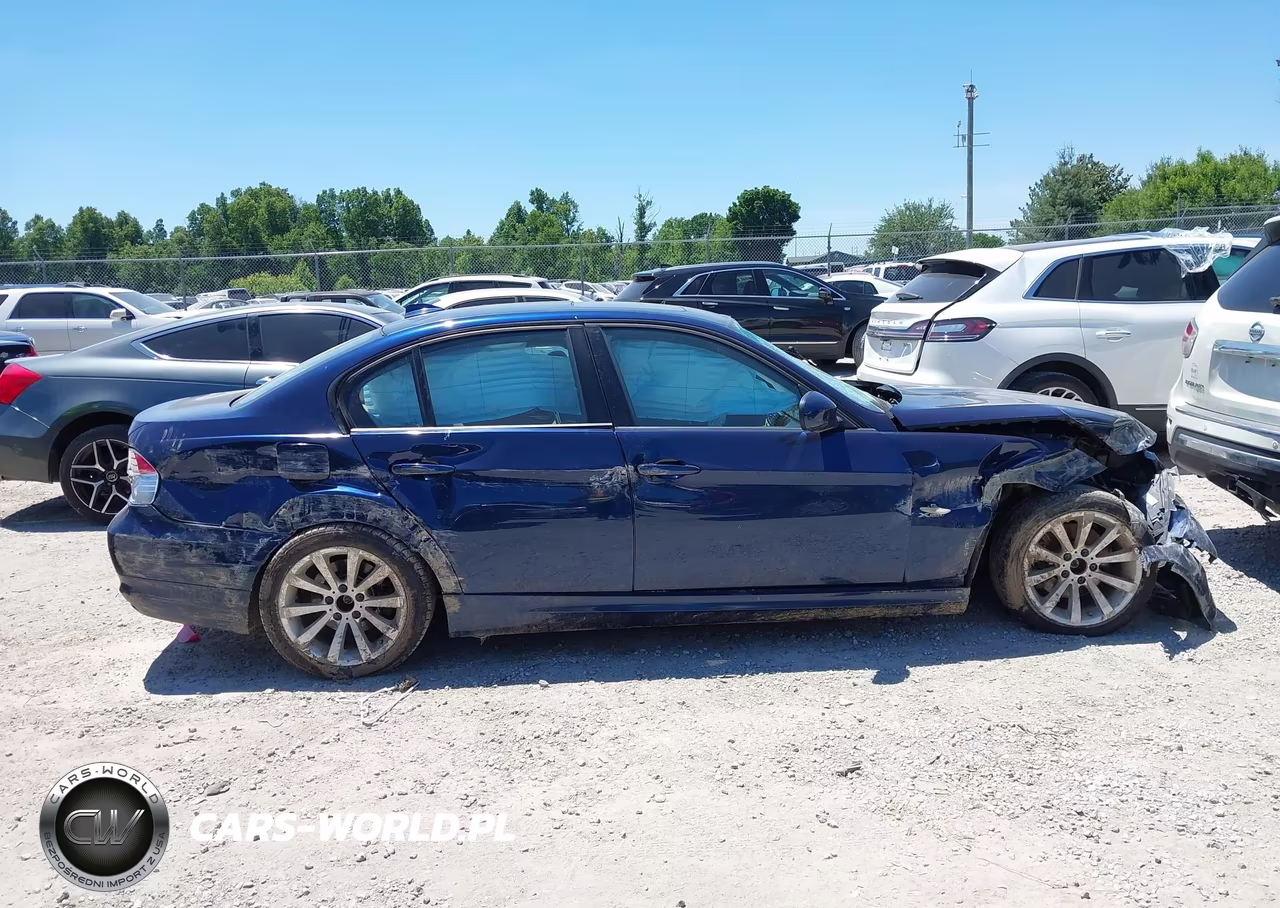 2011 BMW 328I xDrive VIN:WBAPK5G56BNN79960 - 13