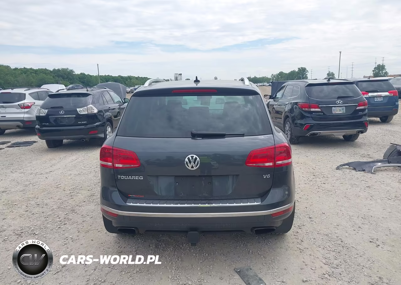 2016 Volkswagen Touareg Vr6 Sport VIN:WVGEF9BP2GD010336 - 17