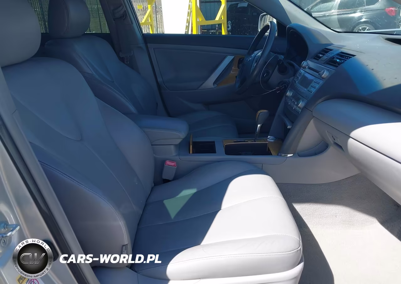 2007 Toyota Camry Xle VIN:4T1BE46K07U610358 - 5