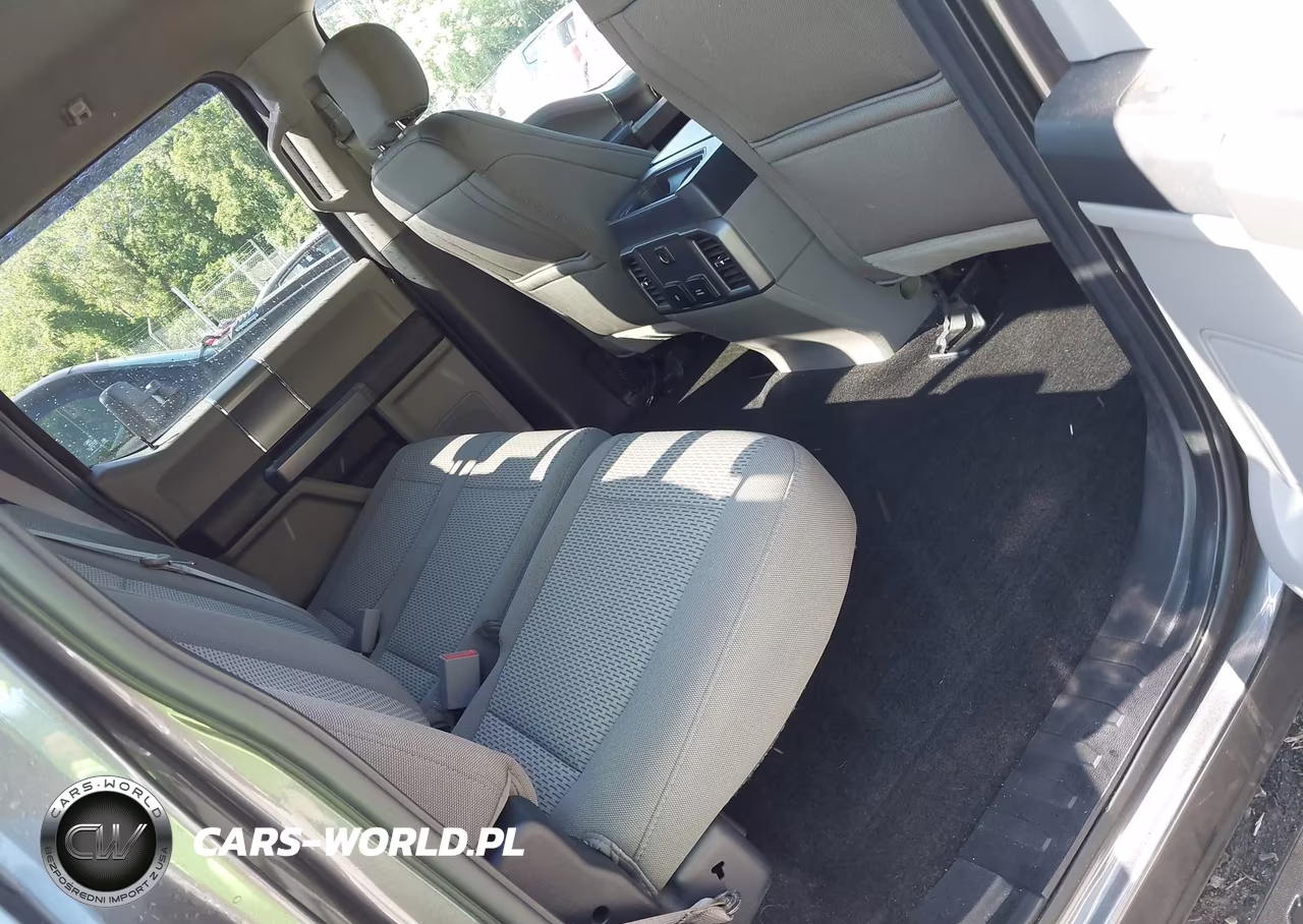 2018 Ford F-150 Xlt VIN:1FTEW1E51JFA58065 - 8