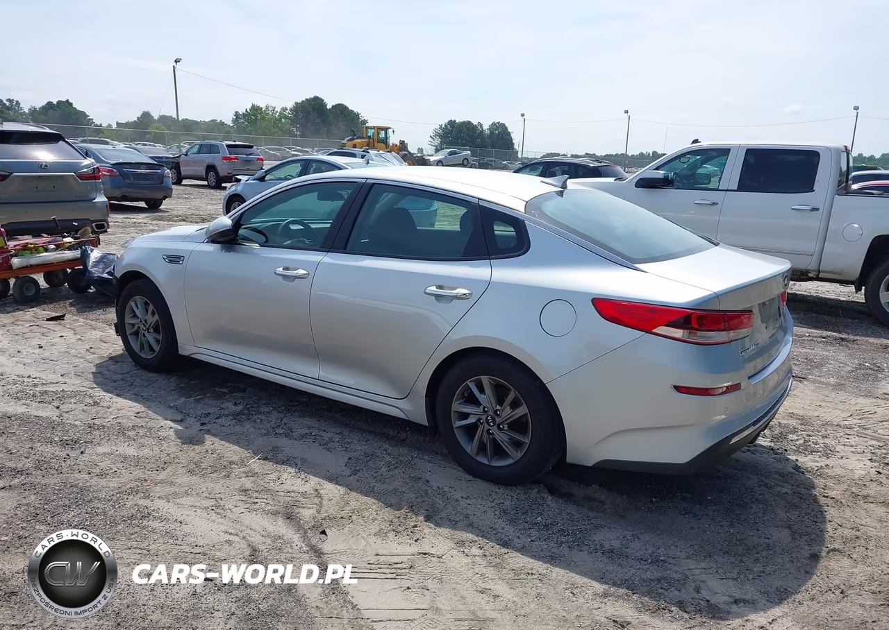 2019 Kia Optima Lx VIN:5XXGT4L34KG282521 - 3