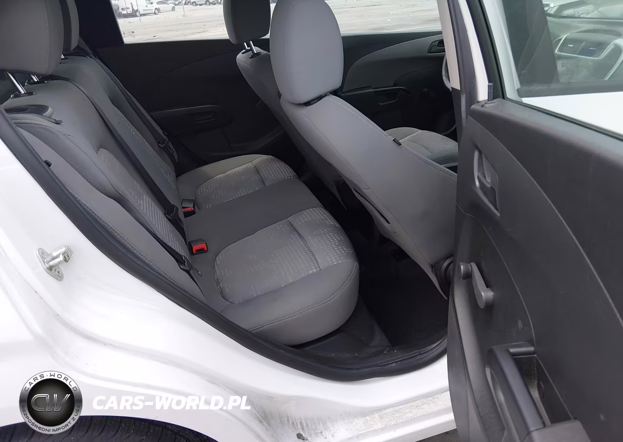 2020 Chevrolet Sonic Fwd 1Fl 5-Door VIN:1G1JG6SB1L4109994 - 8
