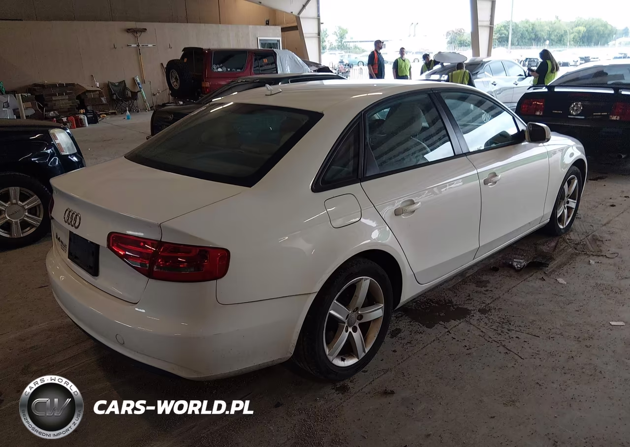 2014 Audi A4 2.0T Premium VIN:WAUAFAFL8EN043647 - 4