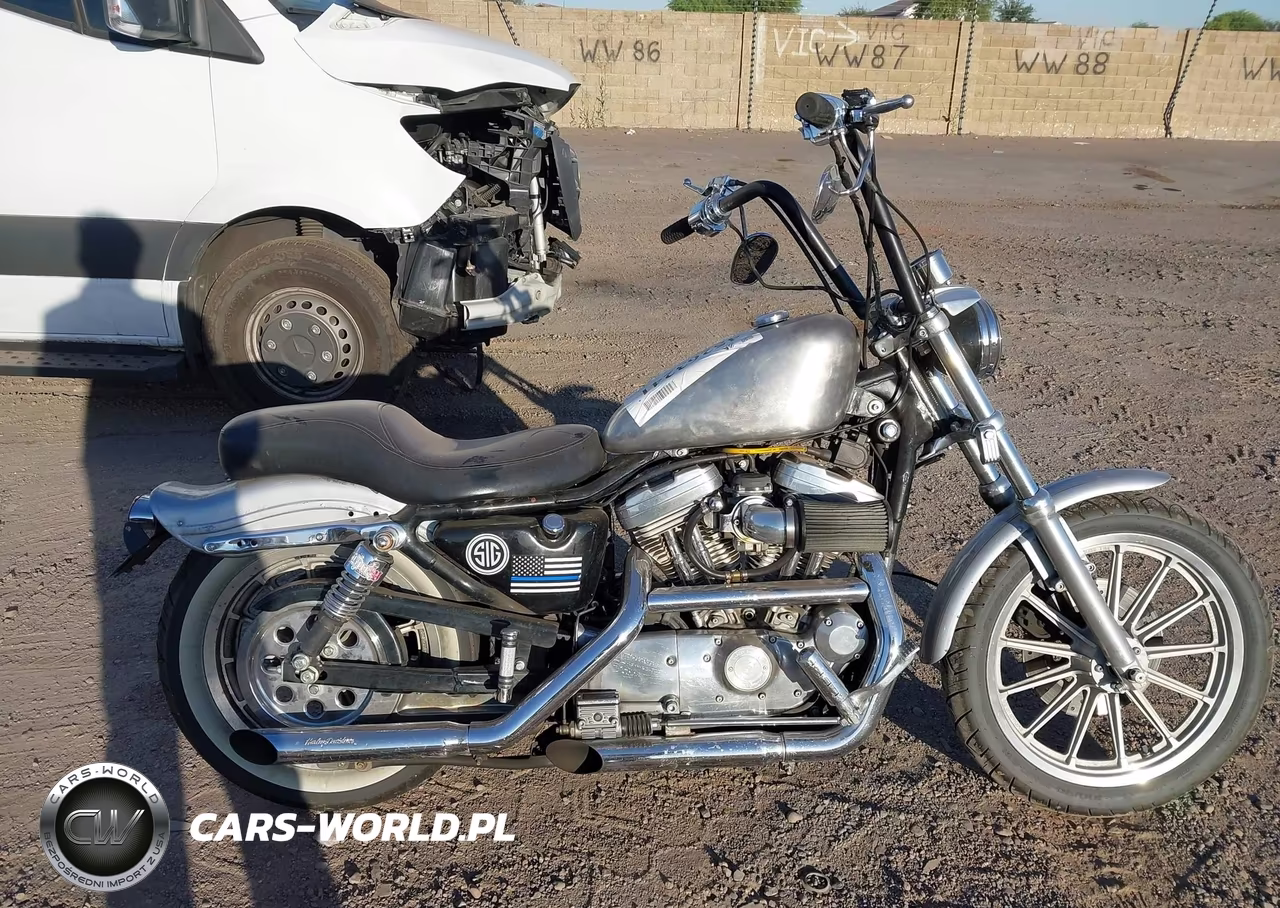 1997 Harley-Davidson Xl883 VIN:1HD4CAM12VY230356 - 11