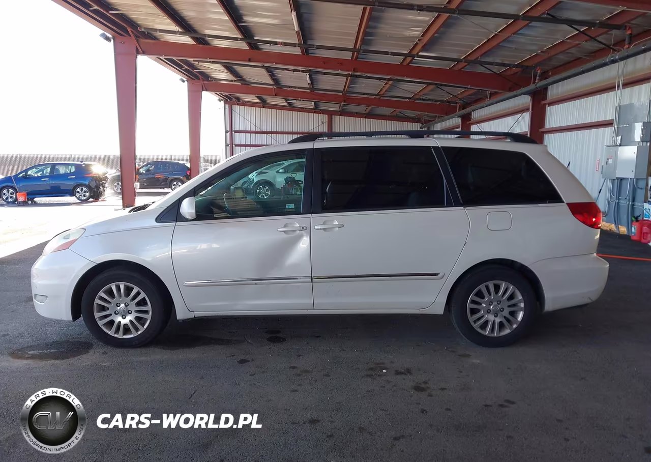 2010 Toyota Sienna Limited VIN:5TDYK4CC8AS304850 - 14