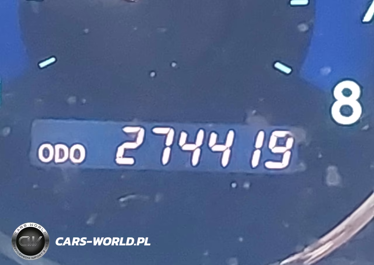 2010 Toyota Sienna Limited VIN:5TDYK4CC8AS304850 - 15