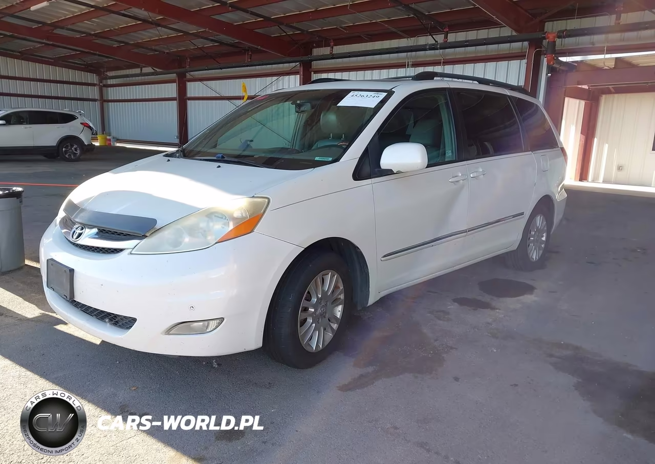 2010 Toyota Sienna Limited VIN:5TDYK4CC8AS304850 - 2