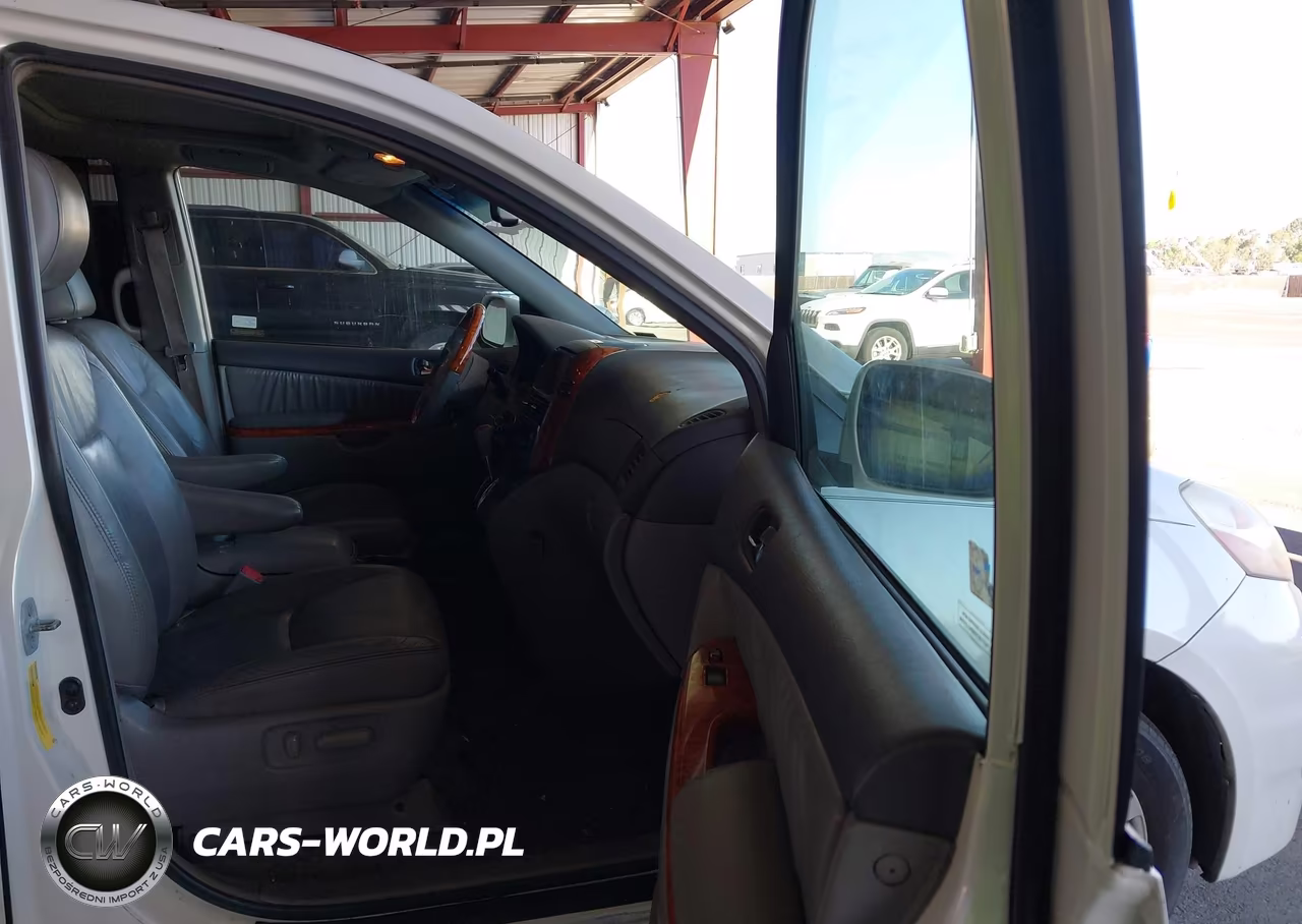 2010 Toyota Sienna Limited VIN:5TDYK4CC8AS304850 - 5