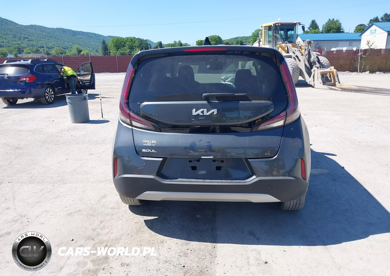 2024 Kia Soul S VIN:KNDJ23AU5R7904304 - 16