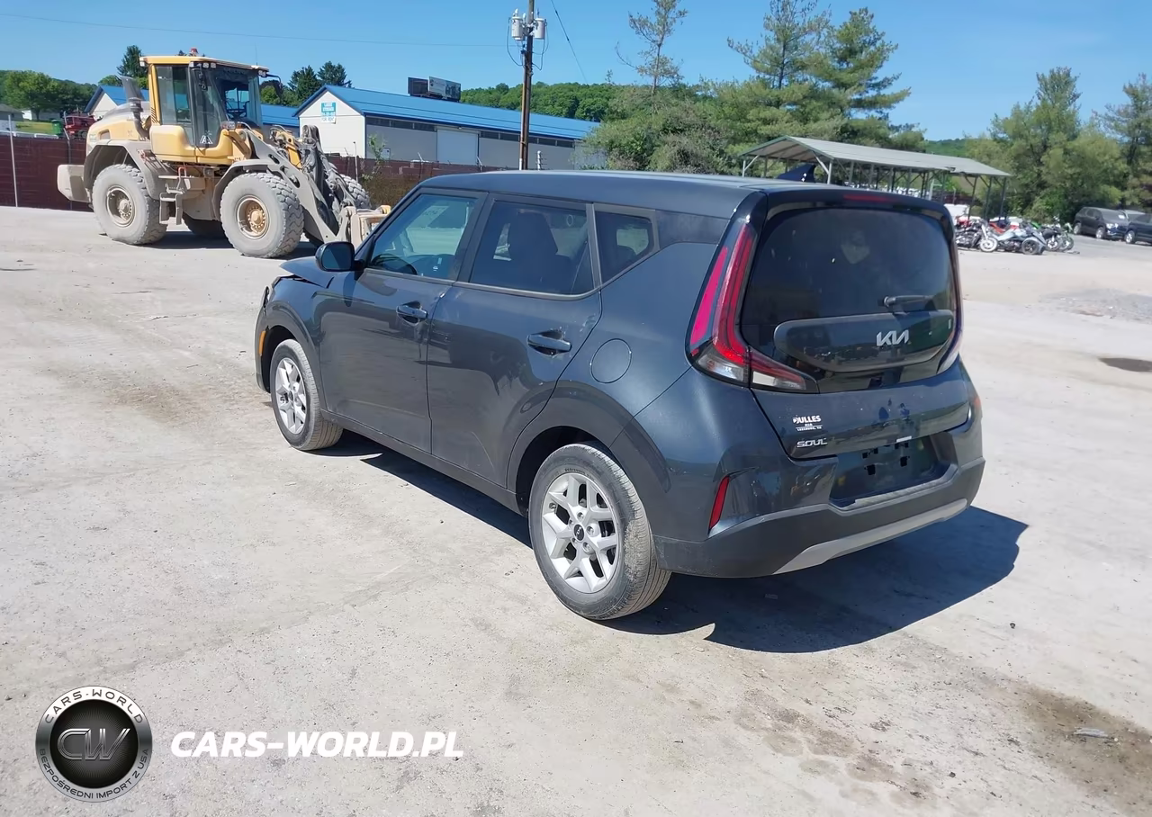 2024 Kia Soul S VIN:KNDJ23AU5R7904304 - 3