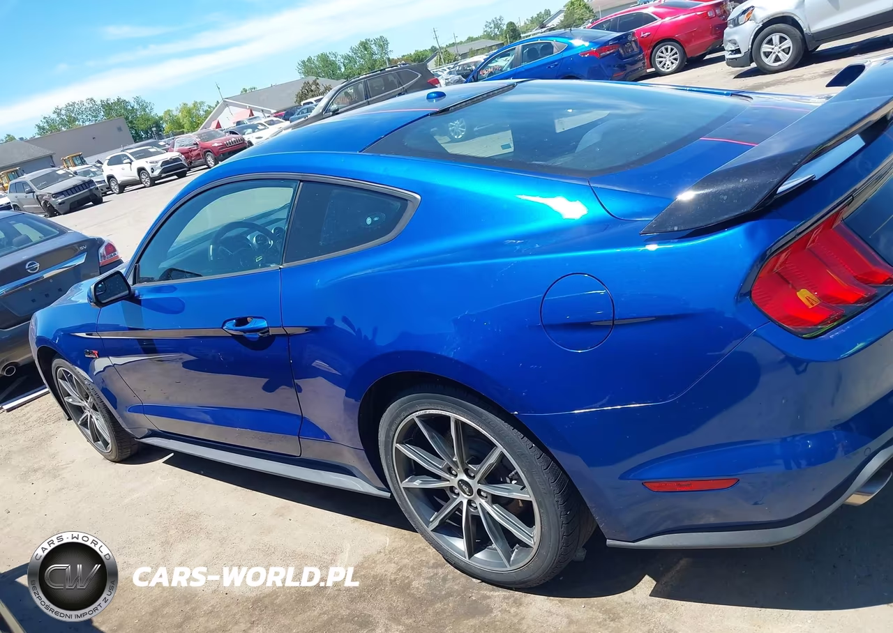 2018 Ford Mustang Ecoboost VIN:1FA6P8TH7J5183705 - 14