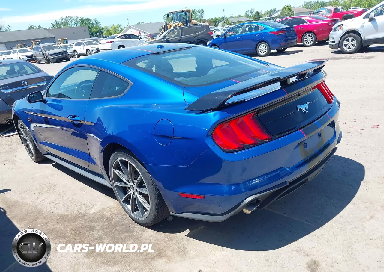 2018 Ford Mustang Ecoboost VIN:1FA6P8TH7J5183705 - 3