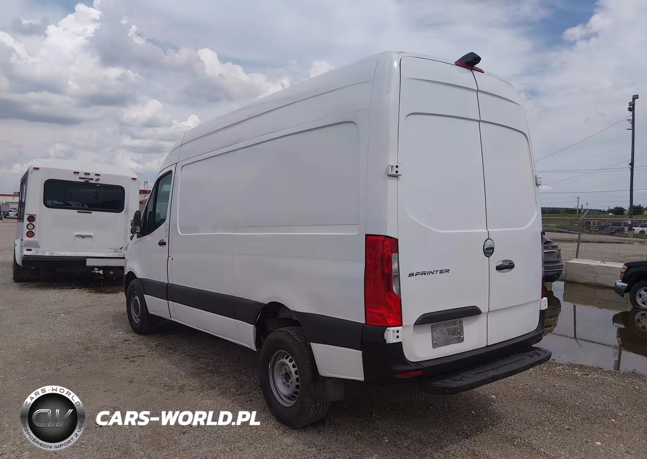 2021 Freightliner Sprinter 2500 Standard Roof I4 VIN:W2Y40BHY2MT062171 - 3