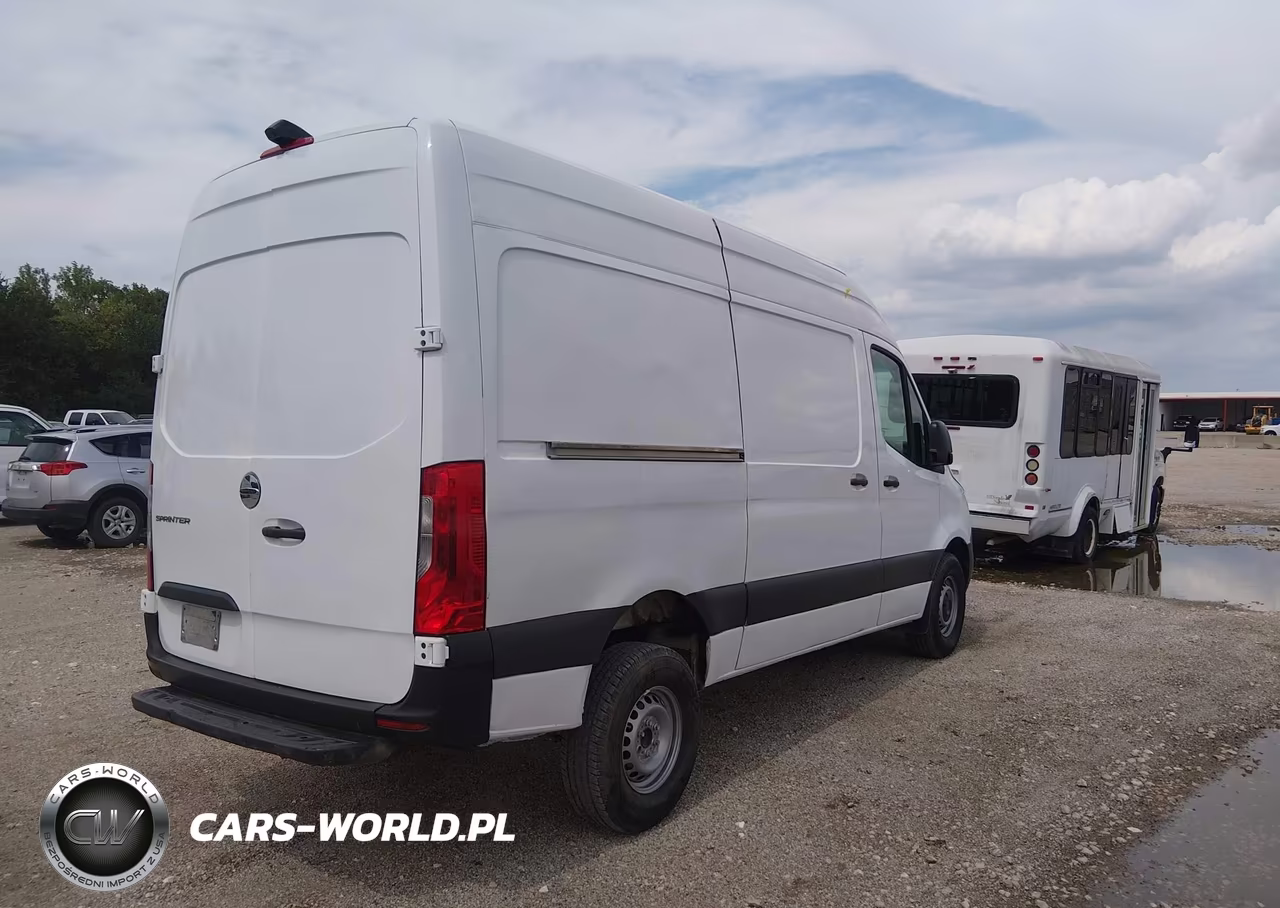 2021 Freightliner Sprinter 2500 Standard Roof I4 VIN:W2Y40BHY2MT062171 - 4