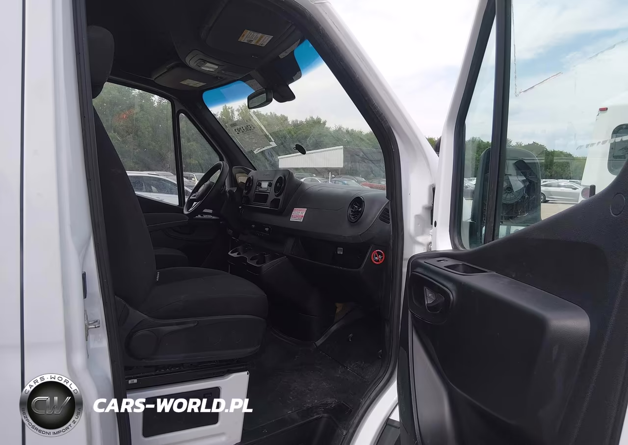 2021 Freightliner Sprinter 2500 Standard Roof I4 VIN:W2Y40BHY2MT062171 - 5