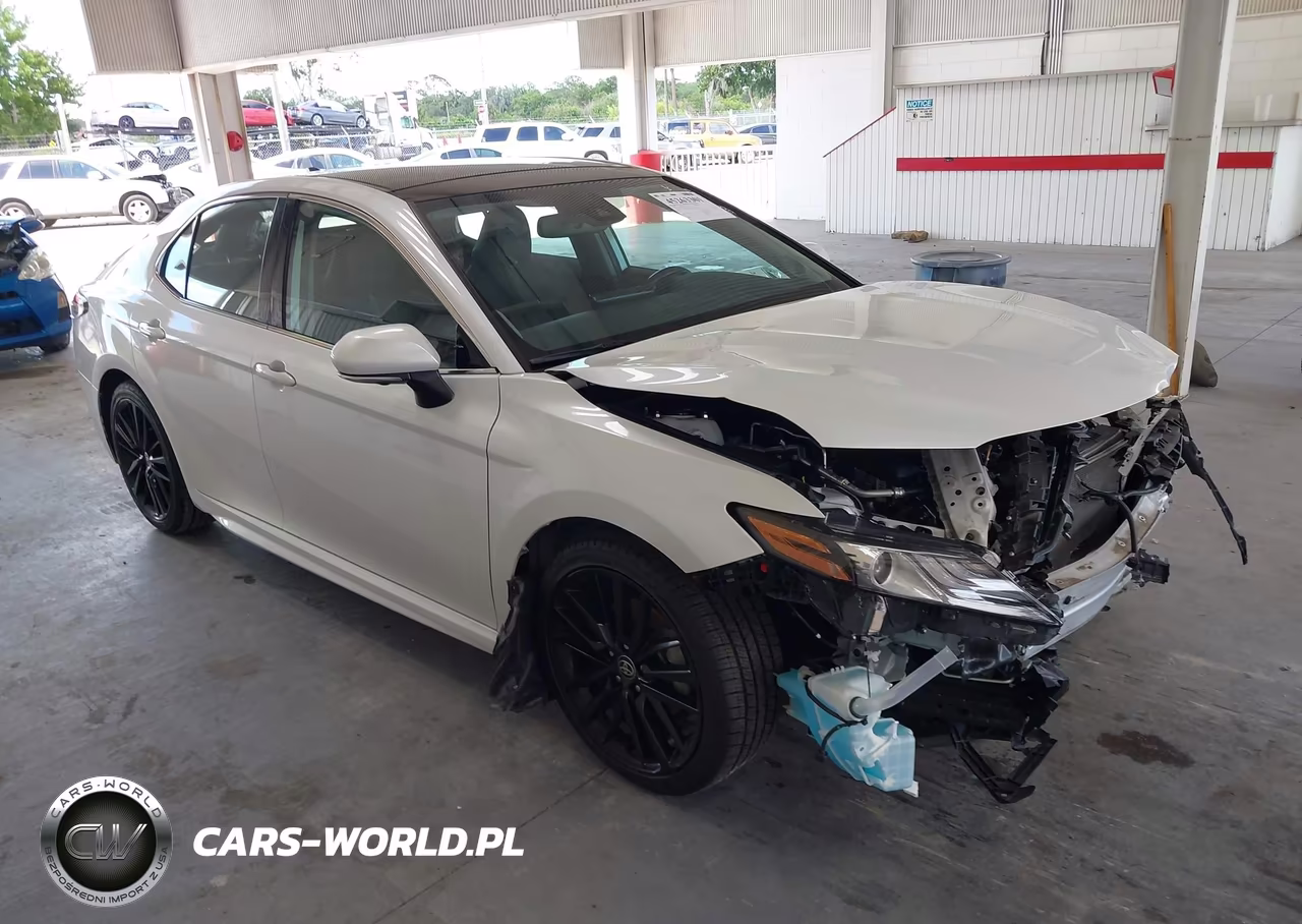 2023 Toyota Camry Xse V6