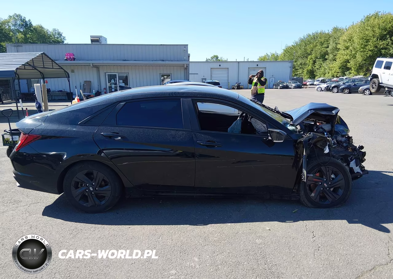 2023 Hyundai Elantra Hybrid Blue VIN:KMHLM4AJ3PU082689 - 14