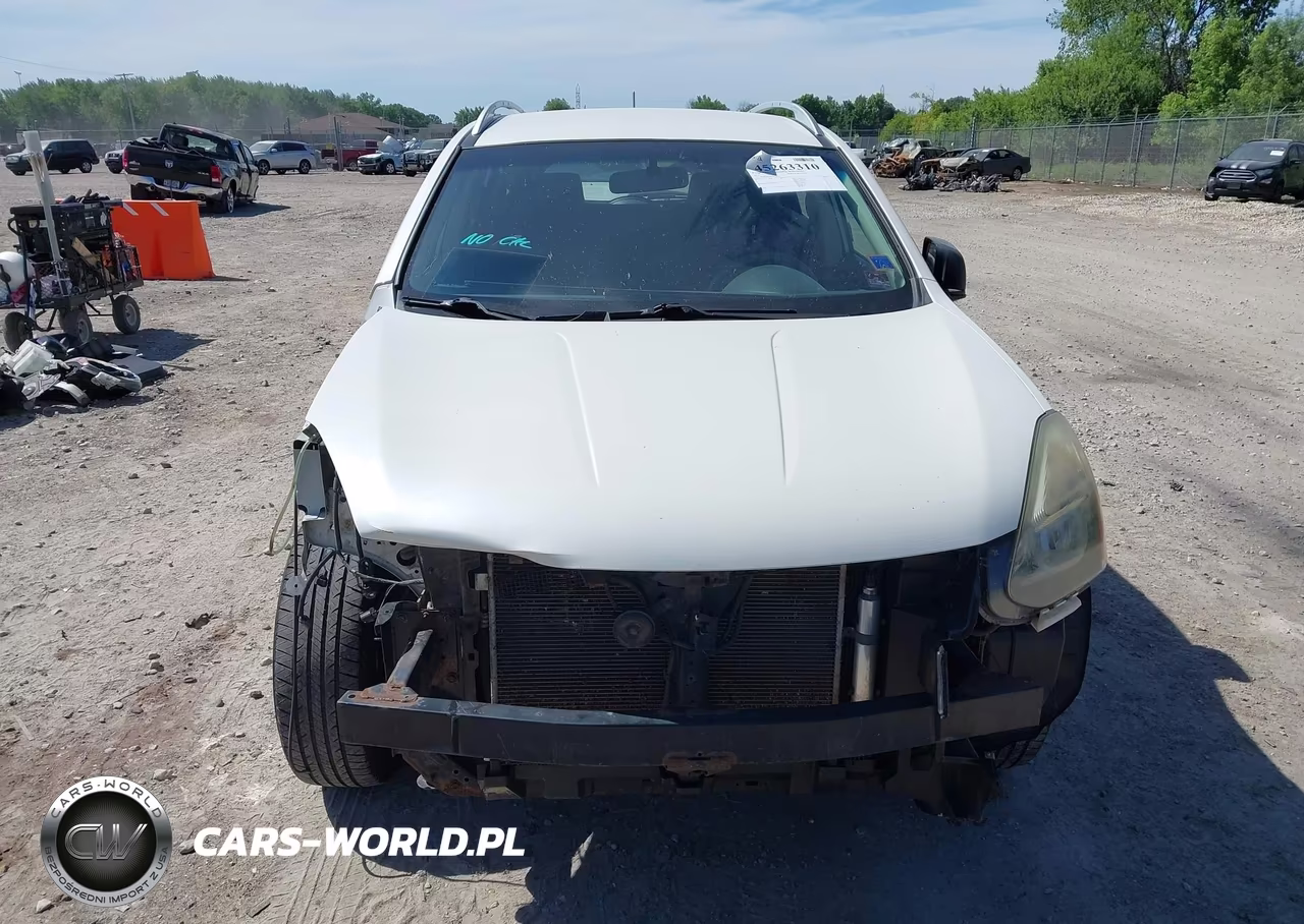 2015 Nissan Rogue Select S VIN:JN8AS5MV4FW767832 - 13