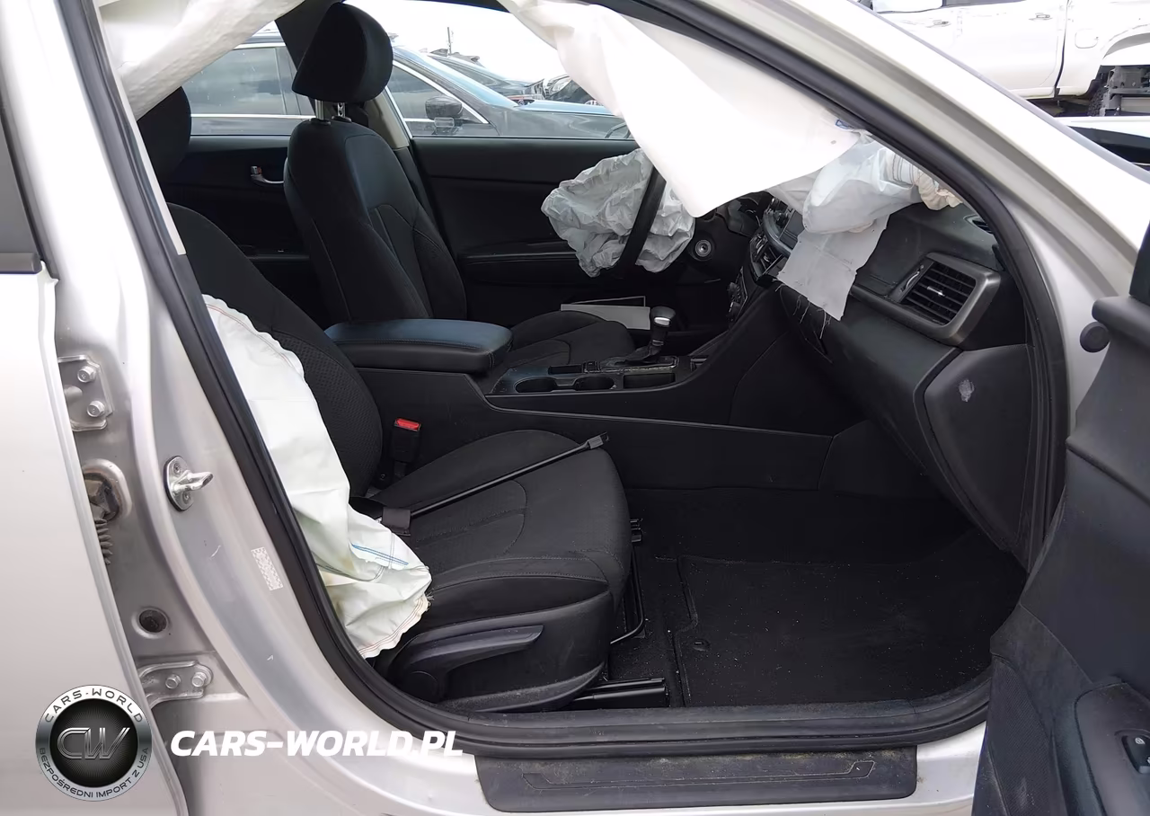 2016 Kia Optima Lx VIN:KNAGT4L35G5109602 - 5