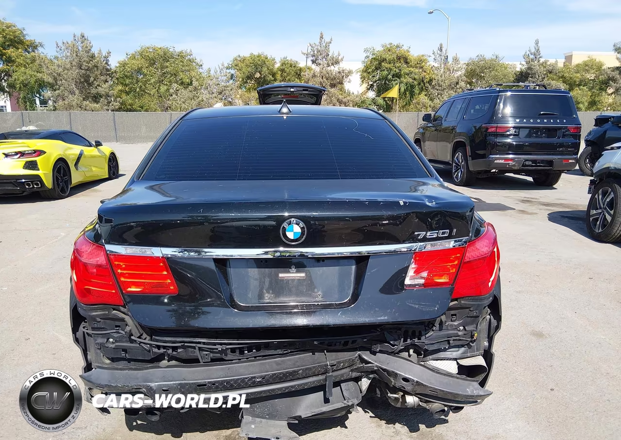 2009 BMW 750I VIN:WBAKA83569CY33239 - 17
