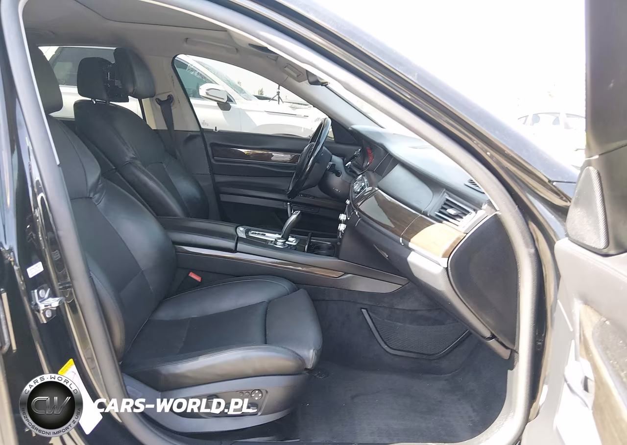 2009 BMW 750I VIN:WBAKA83569CY33239 - 5