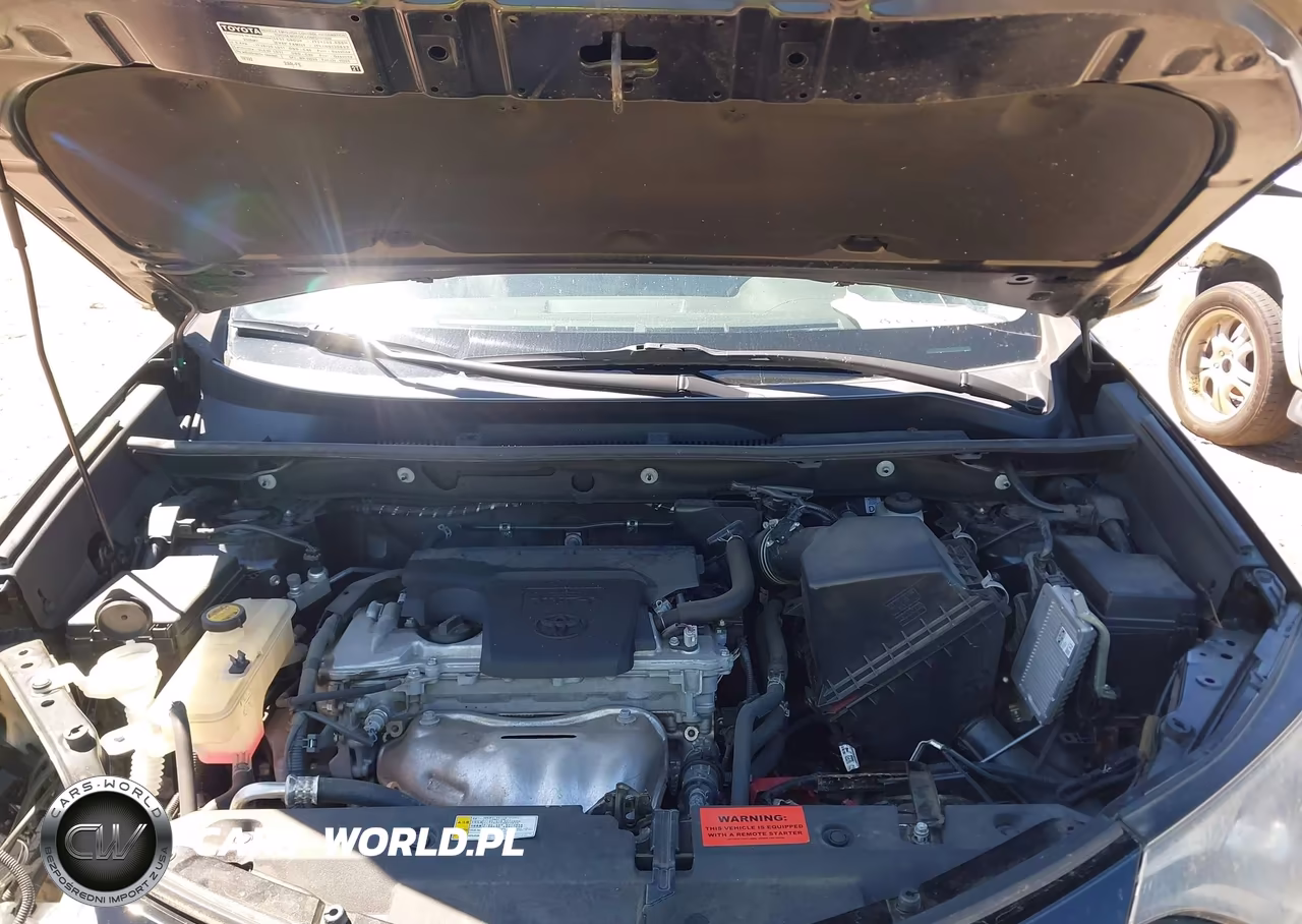 2018 Toyota Rav4 Adventure VIN:2T3RFREV4JW823543 - 10