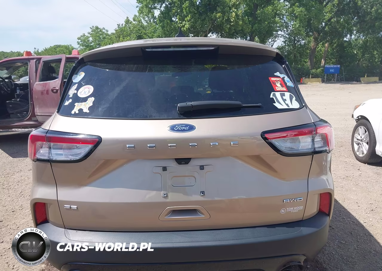 2021 Ford Escape Se VIN:1FMCU9G61MUA92455 - 16