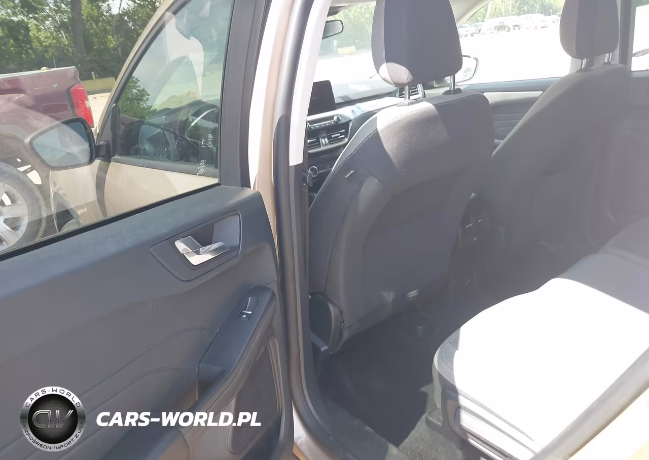 2021 Ford Escape Se VIN:1FMCU9G61MUA92455 - 8