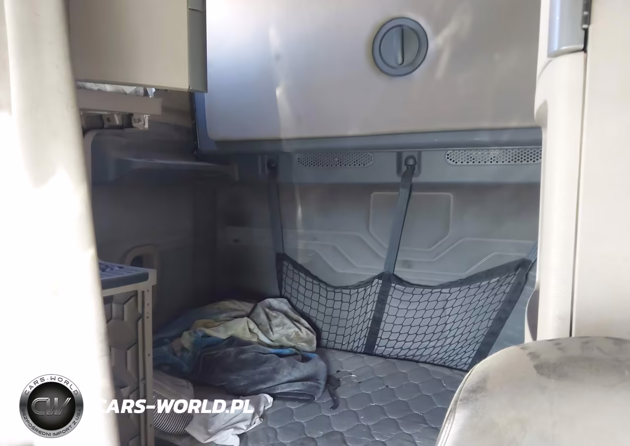 2012 Freightliner Cascadia 125 VIN:1FUJGLDR7CSBJ6763 - 5