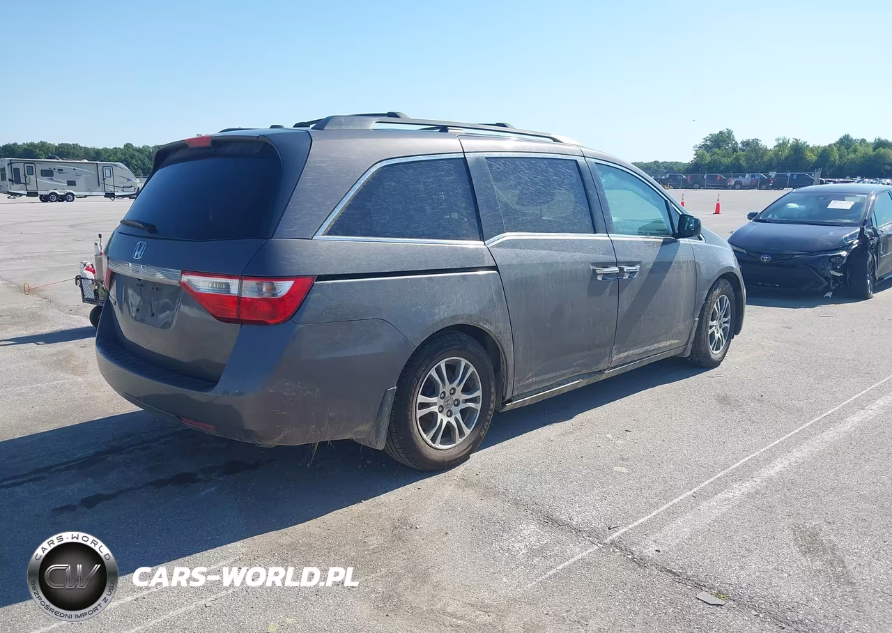 2011 Honda Odyssey Ex-L VIN:5FNRL5H63BB066261 - 4