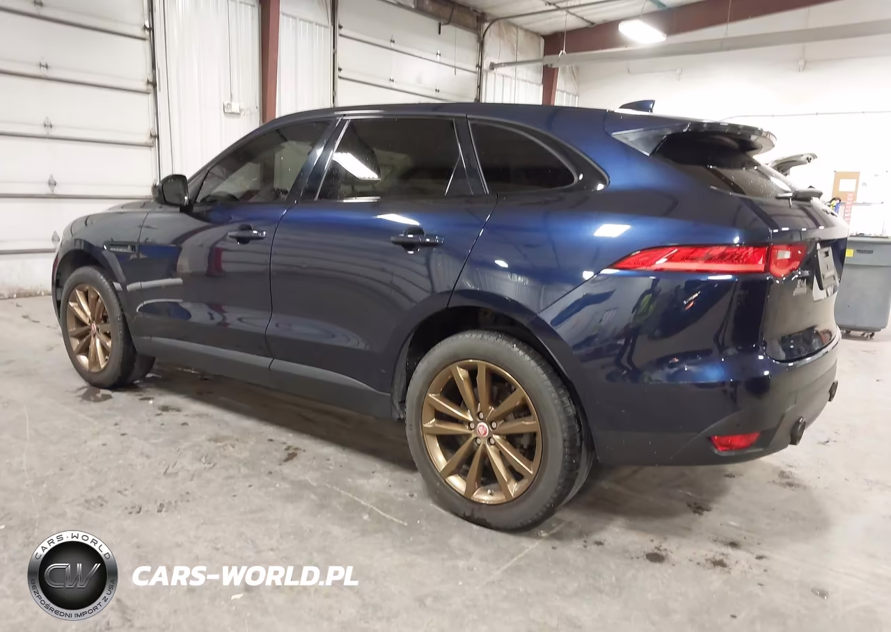 2017 Jaguar F-Pace 35T Prestige VIN:SADCK2BV8HA897669 - 3