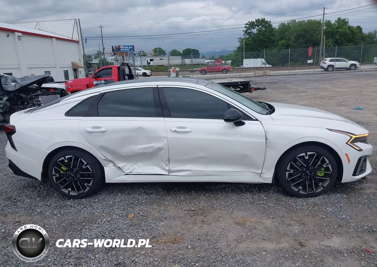 2026 Kia K5 Gt VIN:KNAG44J86T5429422 - 13