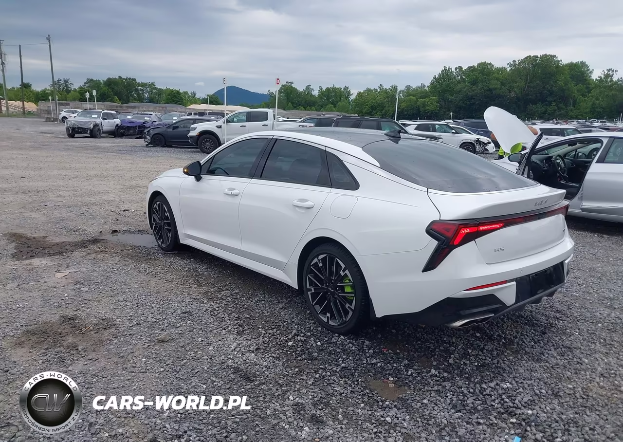 2026 Kia K5 Gt VIN:KNAG44J86T5429422 - 3