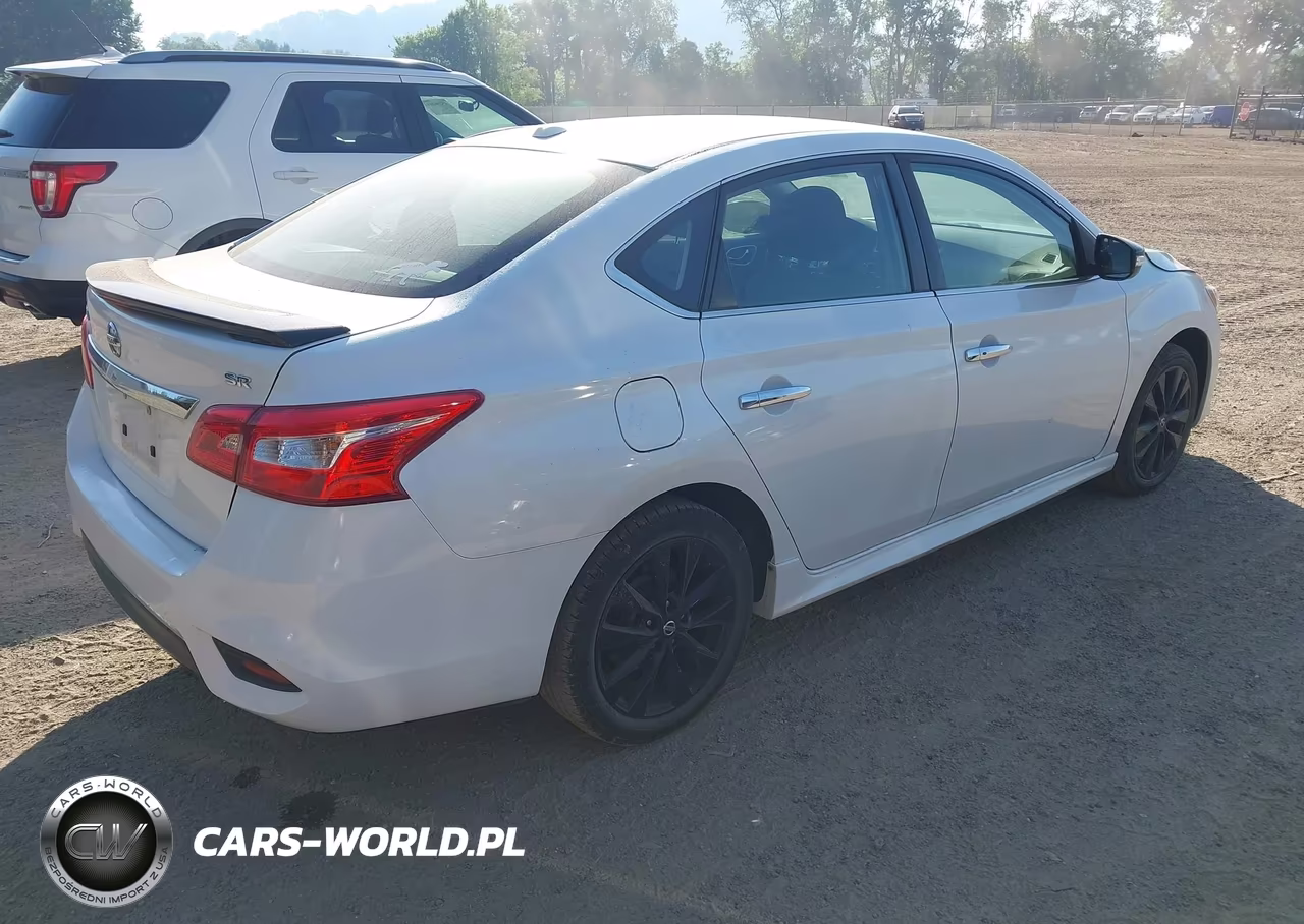 2017 Nissan Sentra Sr VIN:3N1AB7AP7HY291569 - 4