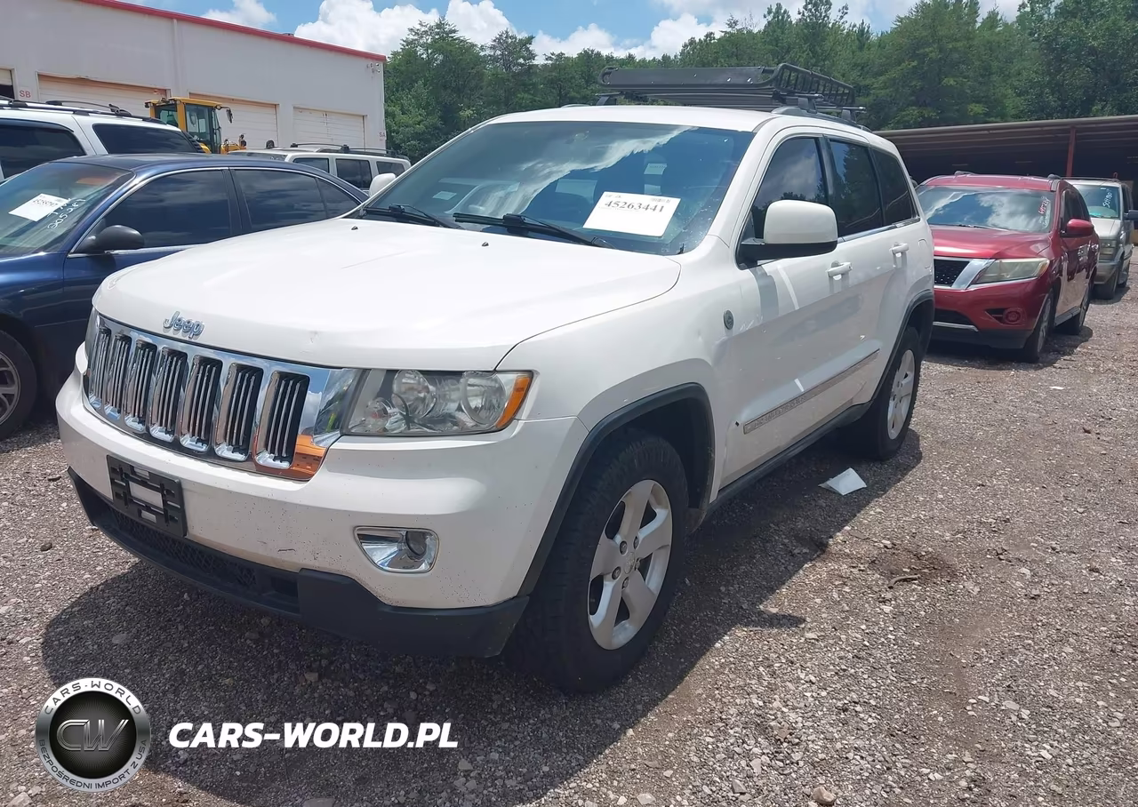 2012 Jeep Grand Cherokee Laredo VIN:1C4RJEAG3CC157554 - 2