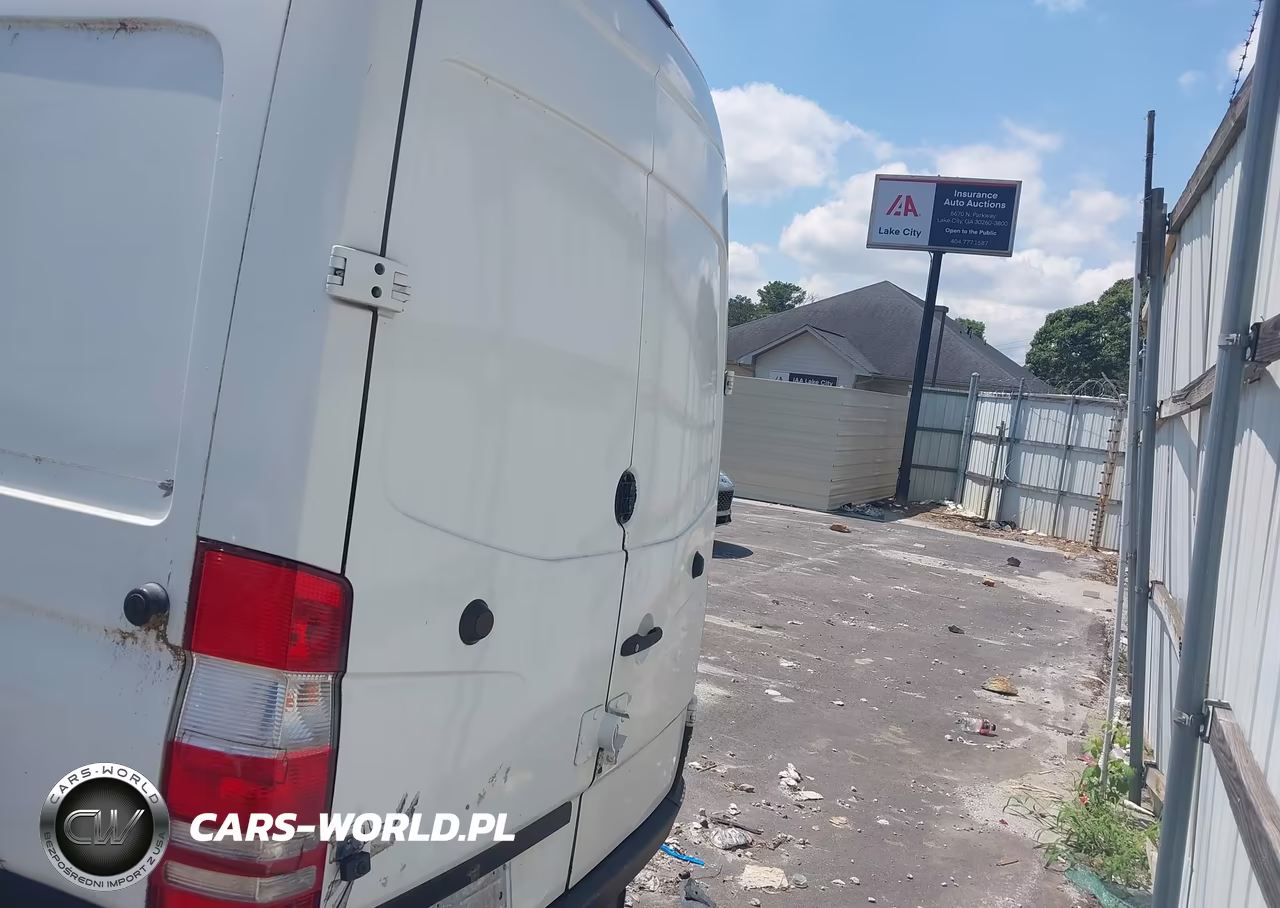 2010 Freightliner Sprinter 2500 VIN:WDYPE8CC5A5494983 - 16