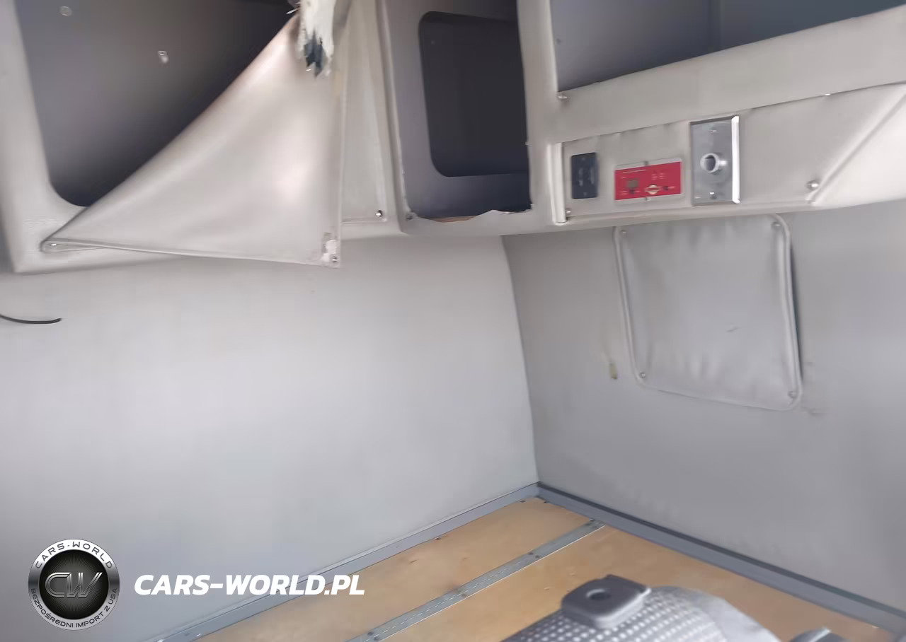 2010 Freightliner Sprinter 2500 VIN:WDYPE8CC5A5494983 - 8