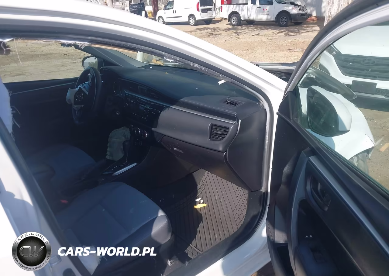 2015 Toyota Corolla L VIN:5YFBURHE6FP280832 - 5