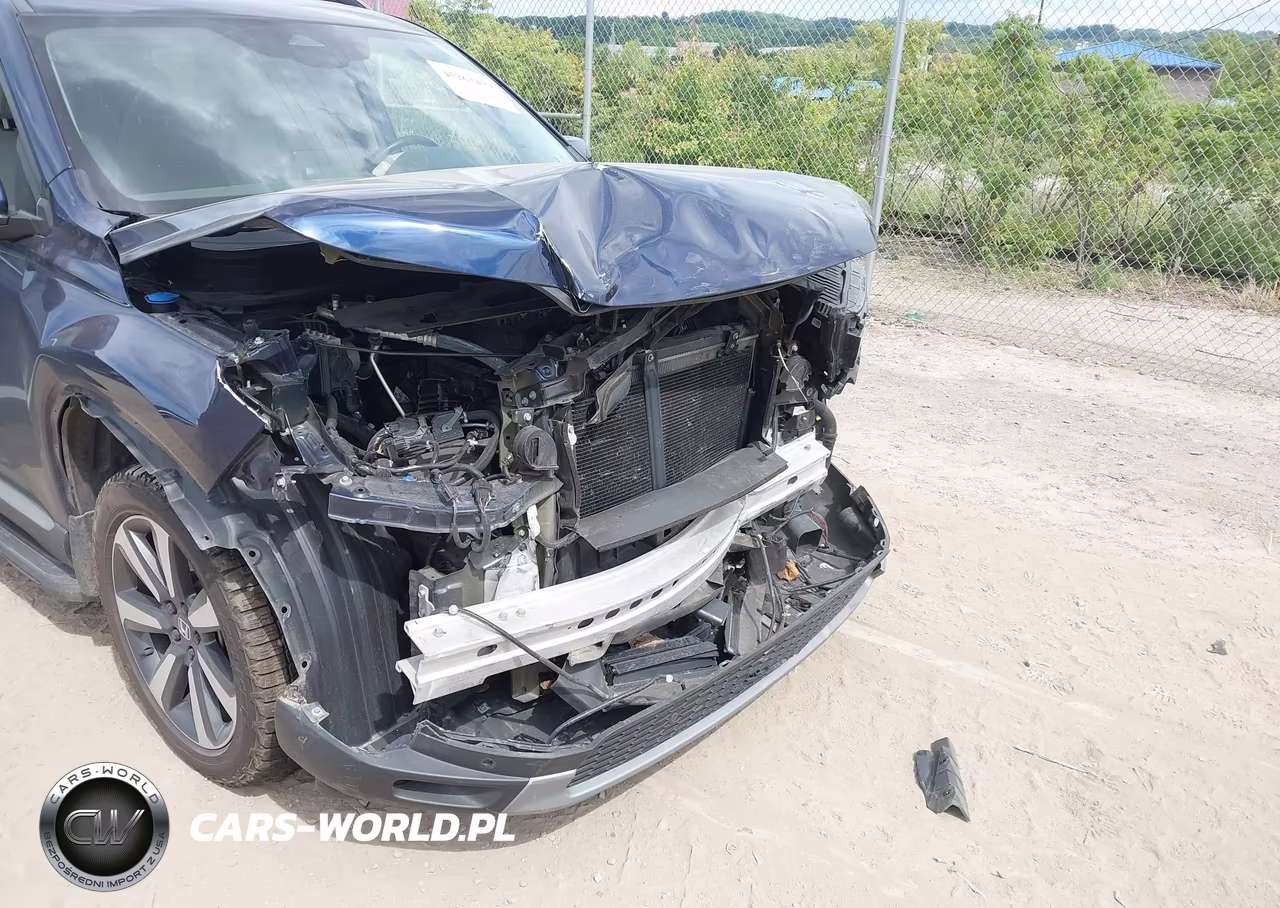 2024 Honda Pilot Touring VIN:5FNYG1H74RB043762 - 18