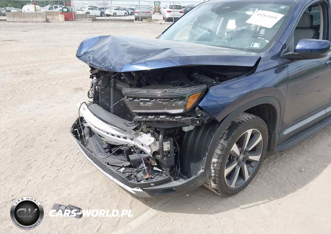 2024 Honda Pilot Touring VIN:5FNYG1H74RB043762 - 6