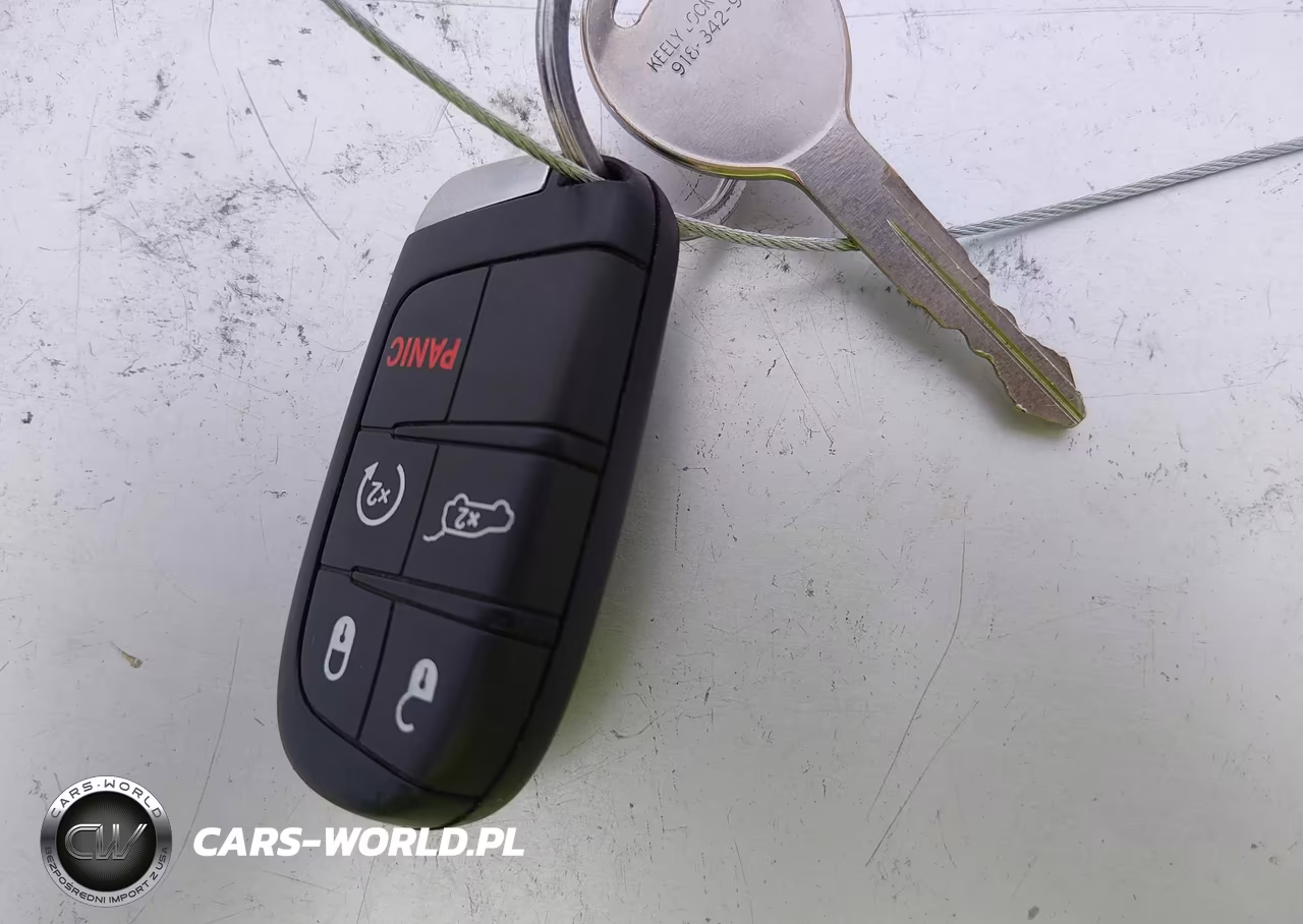 2014 Jeep Grand Cherokee Overland VIN:1C4RJECT9EC160424 - 11