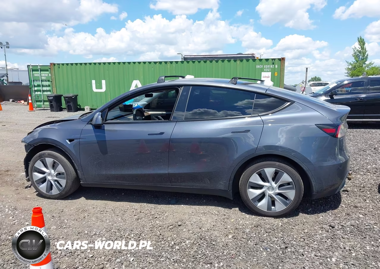2023 Tesla Model Y Awd-Long Range Dual Motor All-Wheel Drive VIN:7SAYGDEE4PA106134 - 14