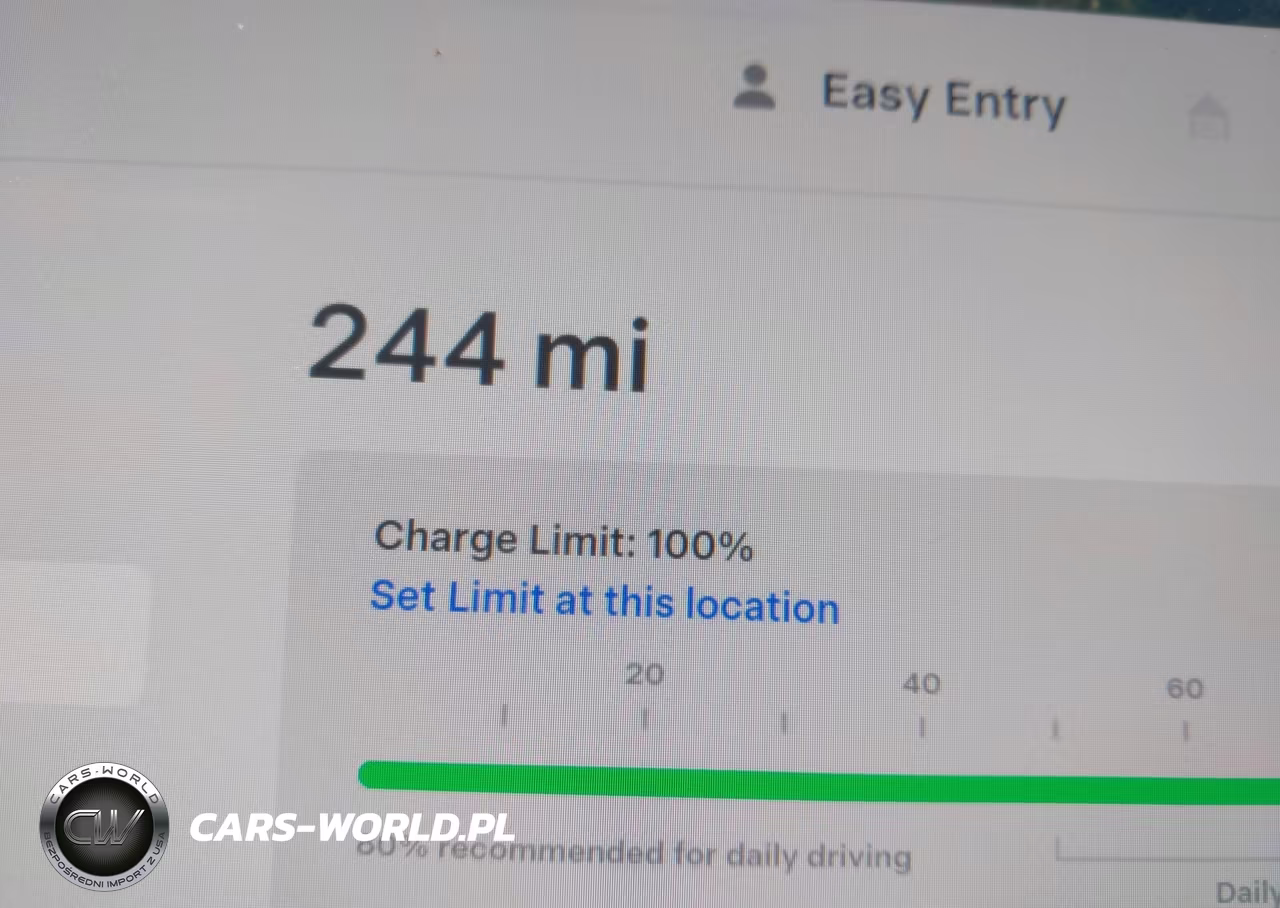2023 Tesla Model Y Awd-Long Range Dual Motor All-Wheel Drive VIN:7SAYGDEE4PA106134 - 17