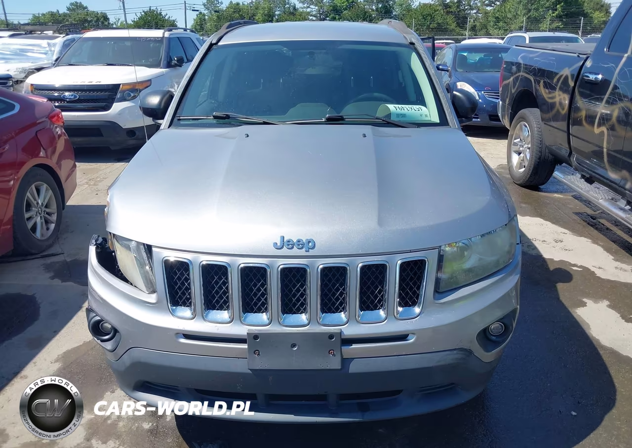 2014 Jeep Compass Sport VIN:1C4NJCBA0ED882832 - 12