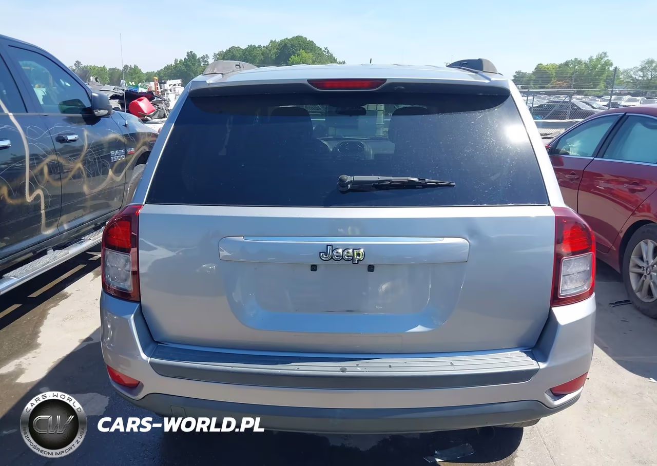 2014 Jeep Compass Sport VIN:1C4NJCBA0ED882832 - 16