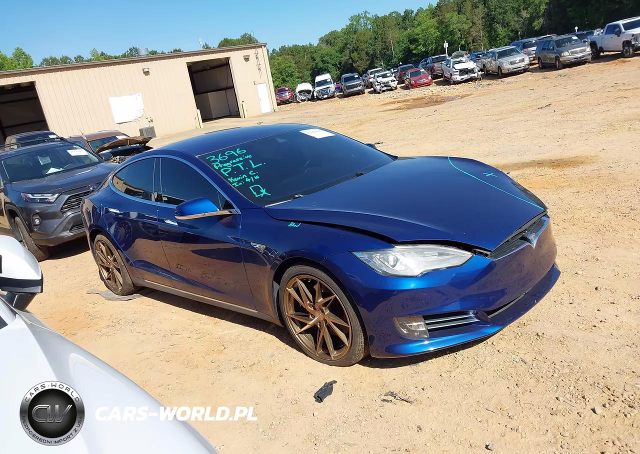 2015 Tesla Model S 70D-85D-P85D VIN:5YJSA1E21FF103704 - 13