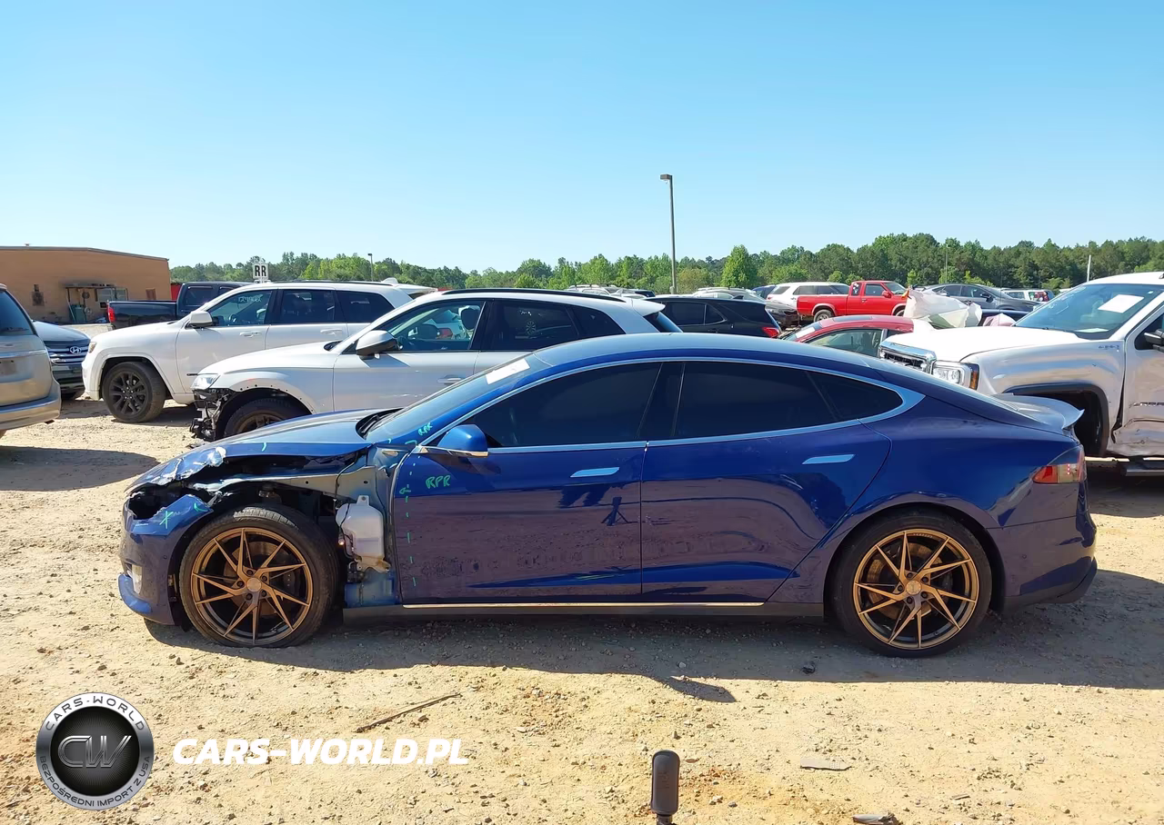 2015 Tesla Model S 70D-85D-P85D VIN:5YJSA1E21FF103704 - 14