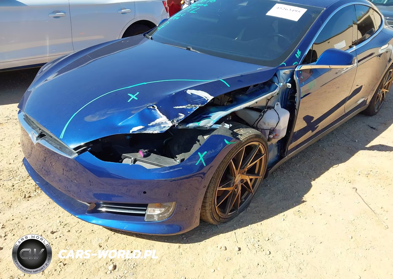 2015 Tesla Model S 70D-85D-P85D VIN:5YJSA1E21FF103704 - 6