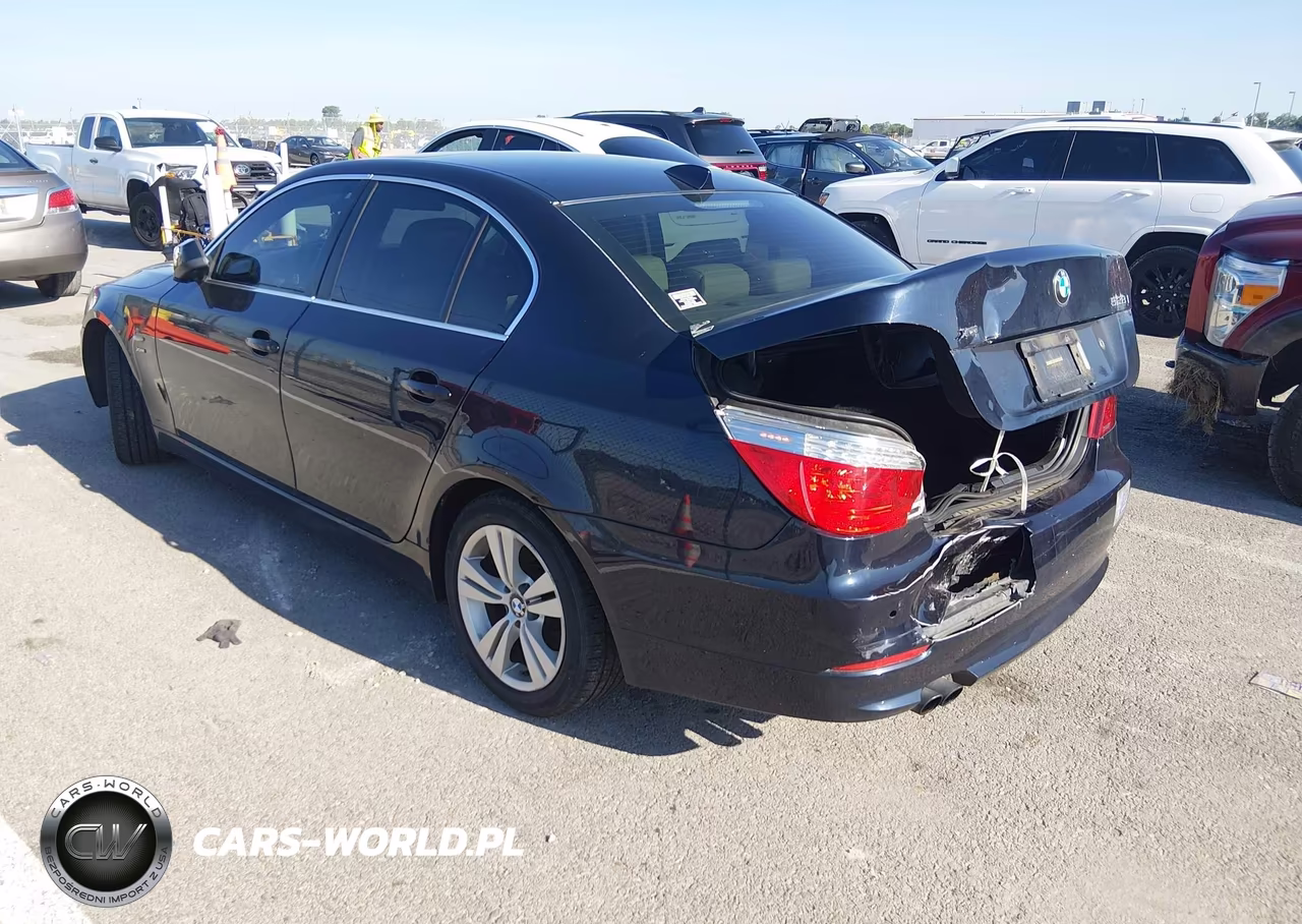 2010 BMW 528I xDrive VIN:WBANV1C58AC442803 - 3