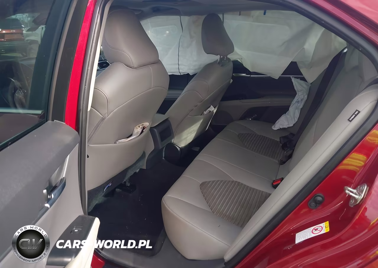2018 Toyota Camry Se VIN:4T1B11HK2JU613096 - 8